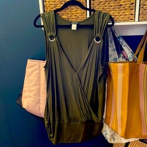 Venus tank top. I know she looks sad but she’s not. 😁